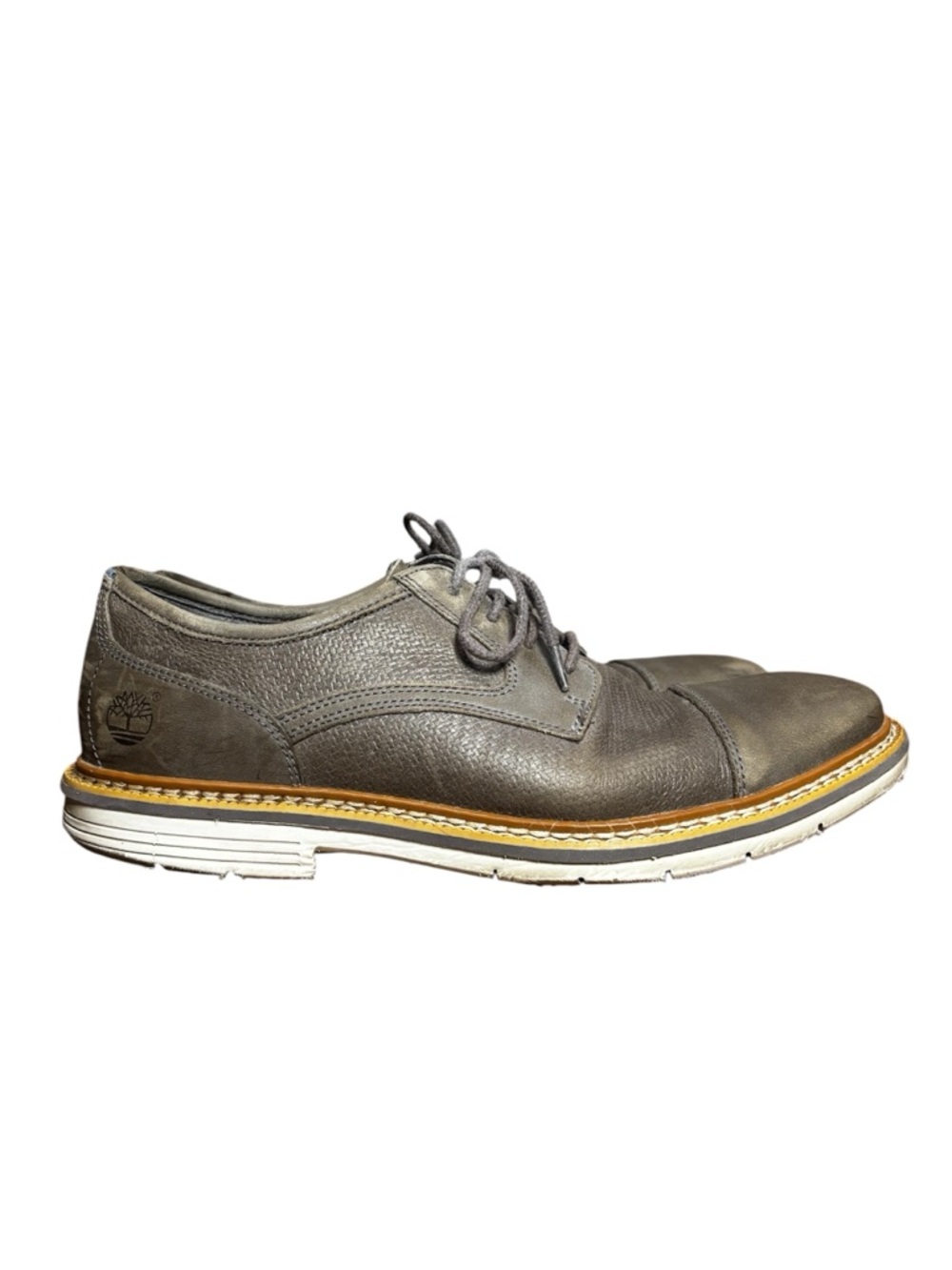 Timberland Naples Trail Cap Toe Leather Oxfords in grey. Men’s 9.5